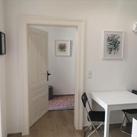 Ruhige Art-Garconniere Mit Balkon Apartment Wien Ngoại thất bức ảnh