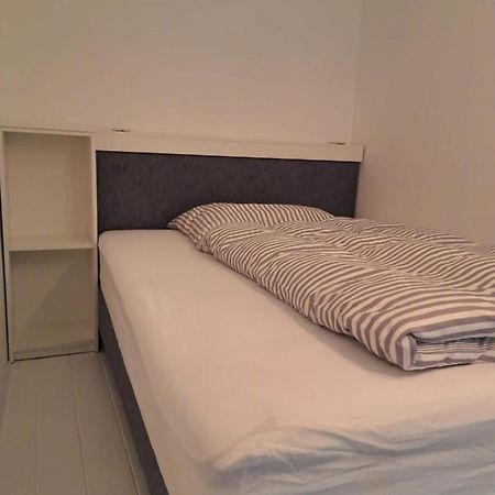 Ruhige Art-Garconniere Mit Balkon Apartment Wien Ngoại thất bức ảnh